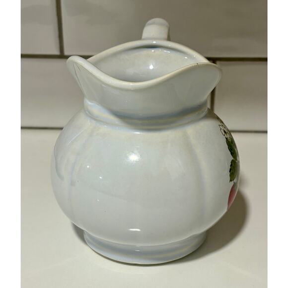 Vintage McCoy USA Strawberry Pitcher - Picture 4 of 7